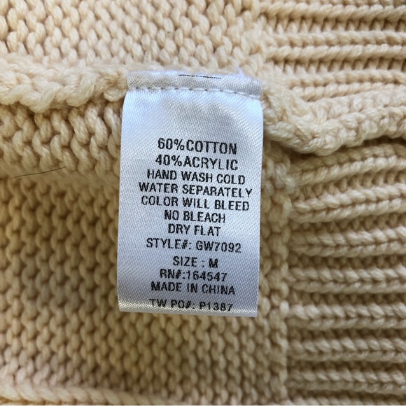 VICI Flawless Cream Heavy Cable Knit Long Cardigan Size M - Picture 9 of 9